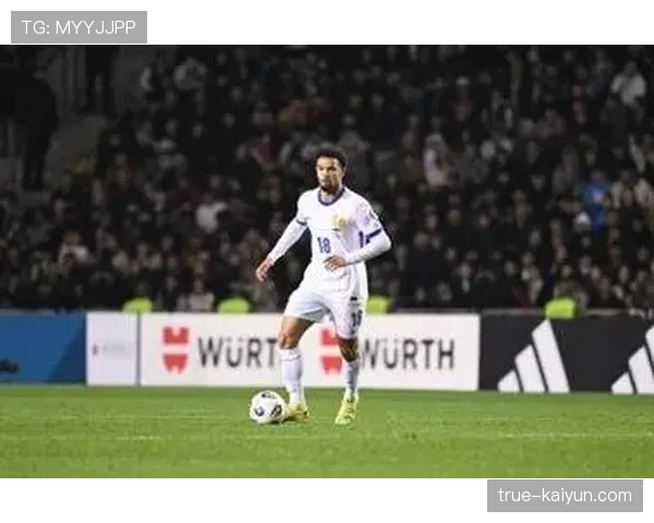 法国边后卫状态成最大隐患 孔德迪涅俱乐部表现引发德尚用人担忧